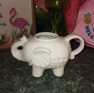 BIA Cordon Bleu Porcelain Elephant White Sugar & Creamer Pitcher Tea Pot
